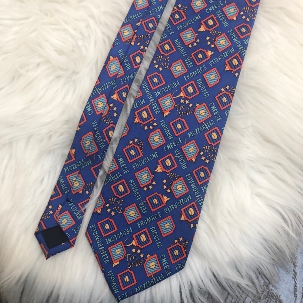 Varucci Men's silk Tie Classic 58 inches long 4 inches Wide